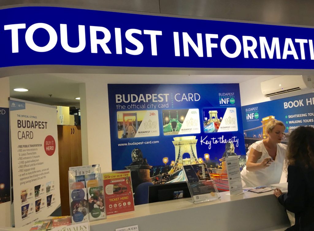 Bureau information tourisme Budapest touriste information budapest aéroport