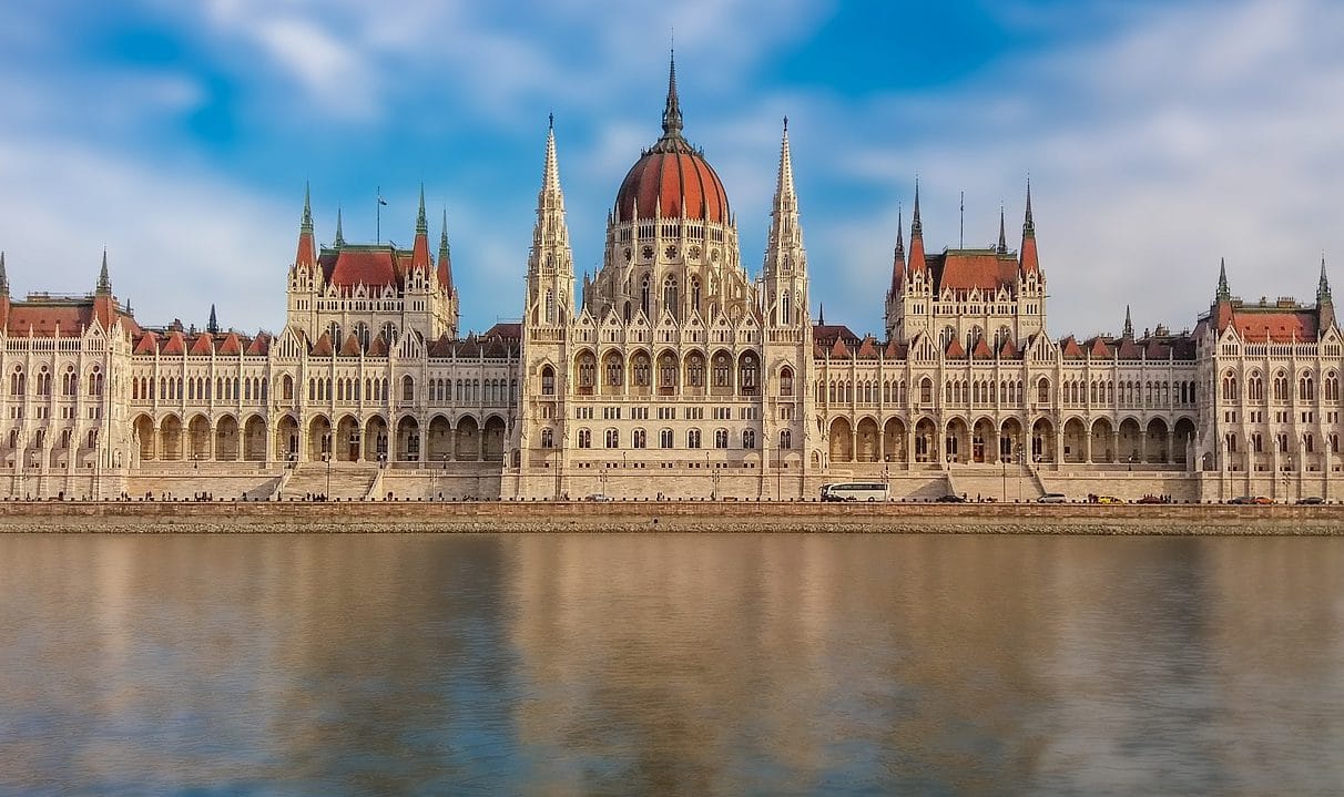 parlement de budapest