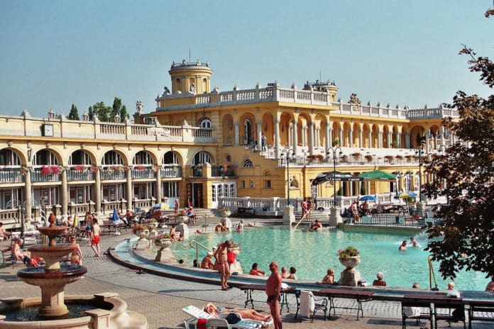 budapest bains thermes