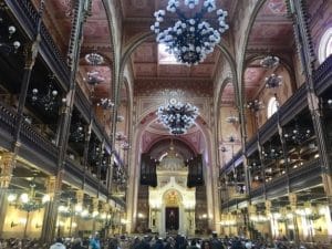 Interno della sinagoga di Budapest